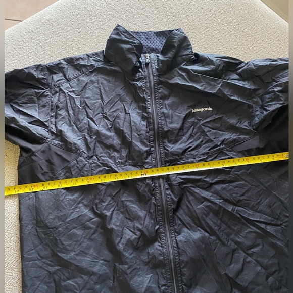 Patagonia windbreaker - Picture 7 of 7